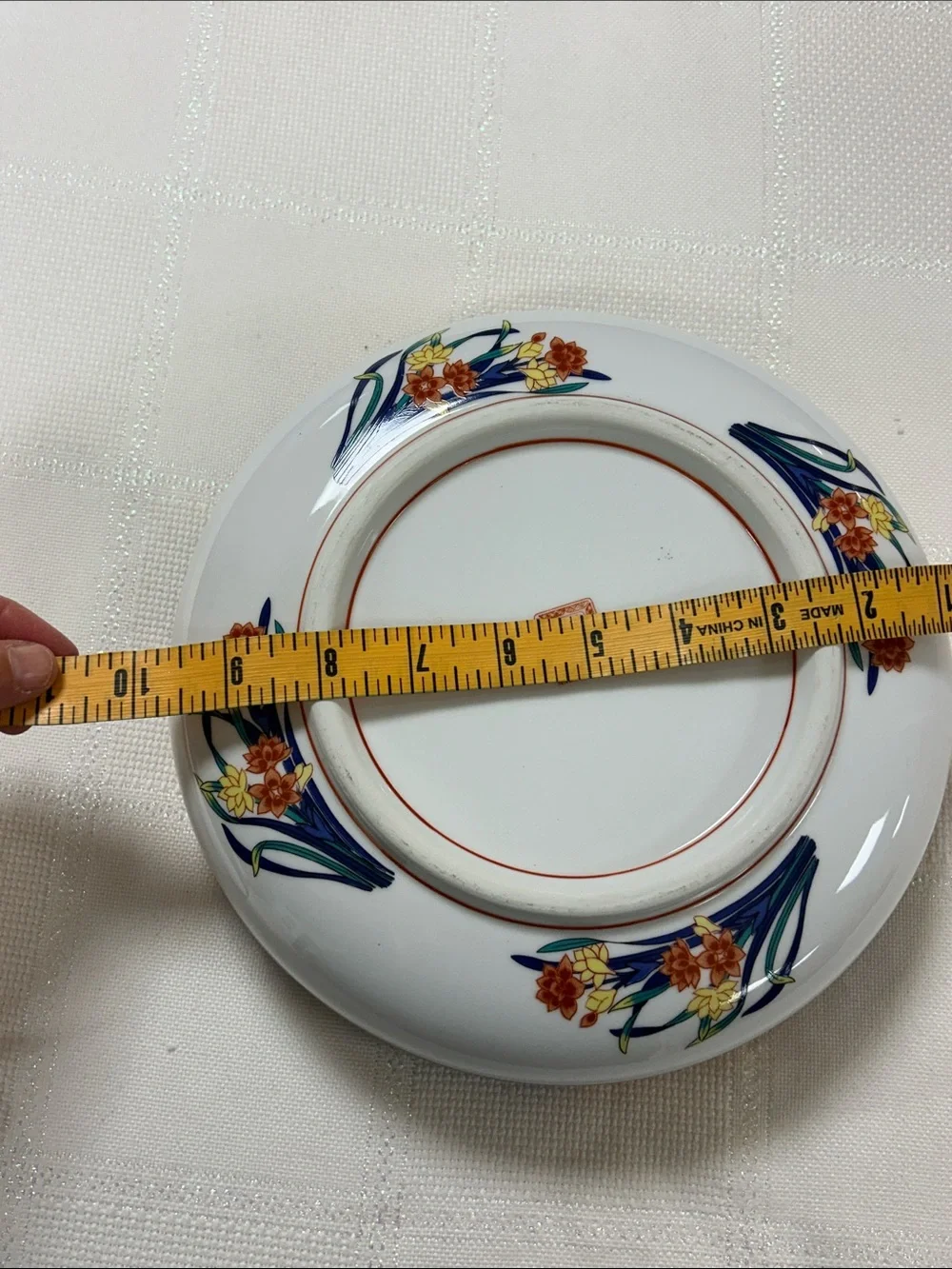 Decorative Floral Porcelain Bowl with Gold Trim